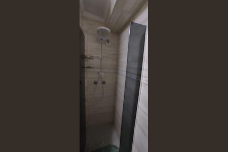 Banheiro de apartamento à venda com 2 quartos, 90m² em Jardim São Pedro, Porto Alegre