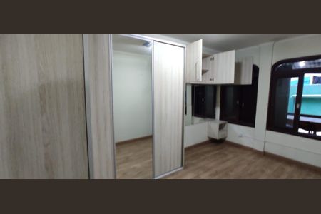 Quarto de apartamento à venda com 2 quartos, 90m² em Jardim São Pedro, Porto Alegre