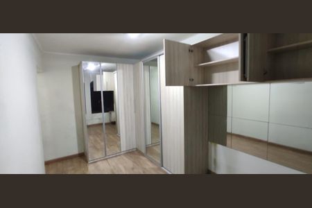 Quarto de apartamento à venda com 2 quartos, 90m² em Jardim São Pedro, Porto Alegre