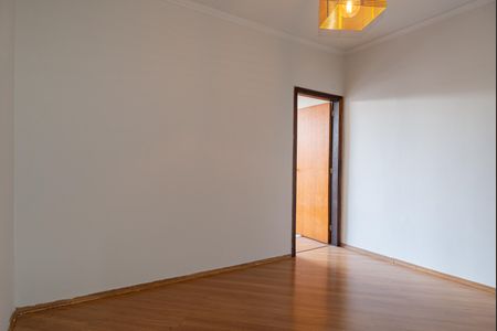 Apartamento à venda com 39m², 1 quarto e sem vaga Apartamento à venda com 39m², 1 quarto e sem vagaSala