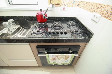 Apartamento à venda com 102m², 2 quartos e 1 vaga Apartamento à venda com 102m², 2 quartos e 1 vagaCozinha