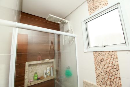 Apartamento à venda com 102m², 2 quartos e 1 vaga Apartamento à venda com 102m², 2 quartos e 1 vagaBanheiro Social