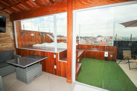 Apartamento à venda com 102m², 2 quartos e 1 vaga Apartamento à venda com 102m², 2 quartos e 1 vagaJacuzzi 7 pessoas