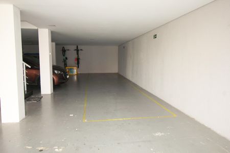 Apartamento à venda com 102m², 2 quartos e 1 vaga Apartamento à venda com 102m², 2 quartos e 1 vagaGaragem