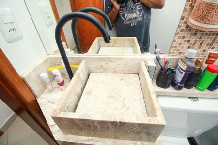 Apartamento à venda com 102m², 2 quartos e 1 vaga Apartamento à venda com 102m², 2 quartos e 1 vagaBanheiro da Suíte