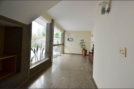 Apartamento à venda com 100m², 3 quartos e 1 vaga Apartamento à venda com 100m², 3 quartos e 1 vagaHall de entrada
