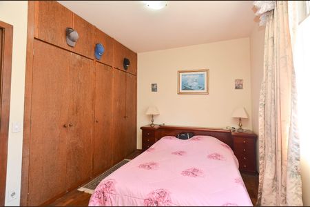 Apartamento à venda com 100m², 3 quartos e 1 vaga Apartamento à venda com 100m², 3 quartos e 1 vagaSuíte