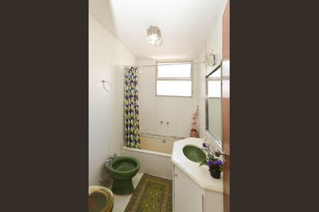 Apartamento à venda com 100m², 3 quartos e 1 vaga Apartamento à venda com 100m², 3 quartos e 1 vagaBanheiro Social