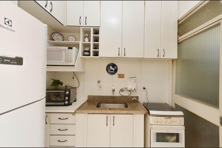 Apartamento à venda com 100m², 3 quartos e 1 vaga Apartamento à venda com 100m², 3 quartos e 1 vagaCozinha