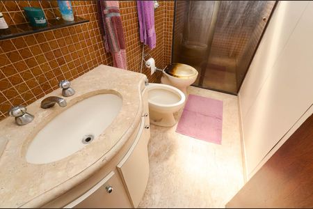 Apartamento à venda com 100m², 3 quartos e 1 vaga Apartamento à venda com 100m², 3 quartos e 1 vagaBanheiro Suíte