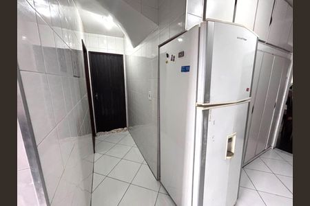 Casa para alugar com 248m², 3 quartos e 2 vagasBanheiro