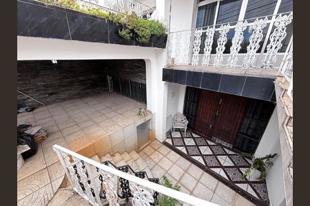 Casa para alugar com 248m², 3 quartos e 2 vagasÁrea externa