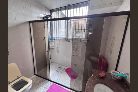 Casa para alugar com 248m², 3 quartos e 2 vagasBanheiro