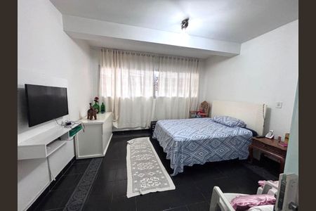 Casa para alugar com 248m², 3 quartos e 2 vagasQuarto