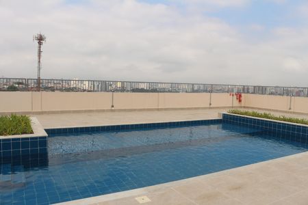Apartamento para alugar com 34m², 2 quartos e 1 vagaÁrea comum - Piscina