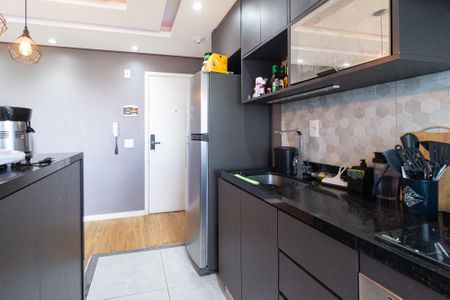 Apartamento à venda com 48m², 2 quartos e 1 vagaCozinha e área de serviço