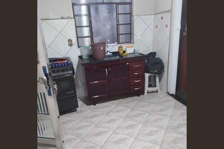 Casa à venda com 1 quarto, 84m² em Vila Curuçá, Santo André