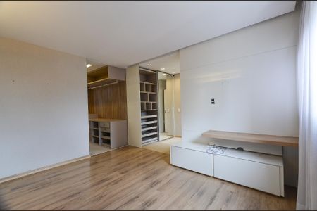 Apartamento à venda com 164m², 4 quartos e 4 vagasSuíte Master