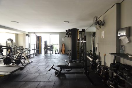 Apartamento à venda com 164m², 4 quartos e 4 vagasÁrea comum - Academia