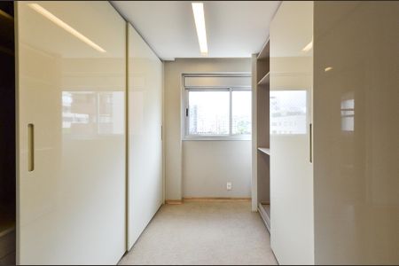 Apartamento à venda com 164m², 4 quartos e 4 vagasSuíte Master Closet