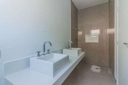 Casa à venda com 3 quartos, 227m² em Parque Sinai, Santana de Parnaíba