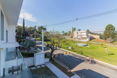 Casa à venda com 3 quartos, 227m² em Parque Sinai, Santana de Parnaíba