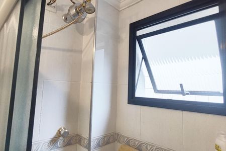 Apartamento à venda com 102m², 2 quartos e 1 vaga Apartamento à venda com 102m², 2 quartos e 1 vagaBanheiro da Suíte