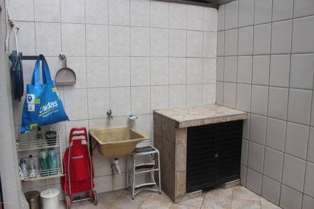 Apartamento à venda com 102m², 2 quartos e 1 vagaÁrea de Serviço