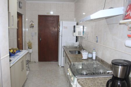 Apartamento à venda com 102m², 2 quartos e 1 vagaCozinha