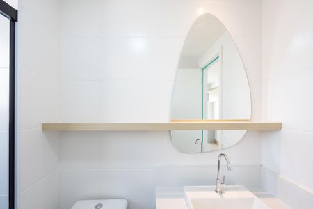 Studio para alugar com 25m², 1 quarto e sem vaga Studio para alugar com 25m², 1 quarto e sem vagaBanheiro Social