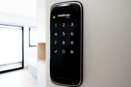 Studio para alugar com 25m², 1 quarto e sem vaga Studio para alugar com 25m², 1 quarto e sem vagaFechadura Eletronica