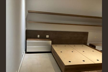 Casa à venda com 5 quartos, 695m² em Campo Belo, São Paulo