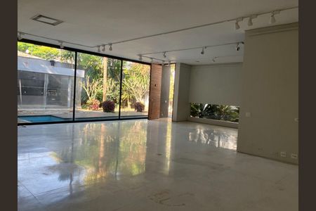 Casa à venda com 5 quartos, 695m² em Campo Belo, São Paulo