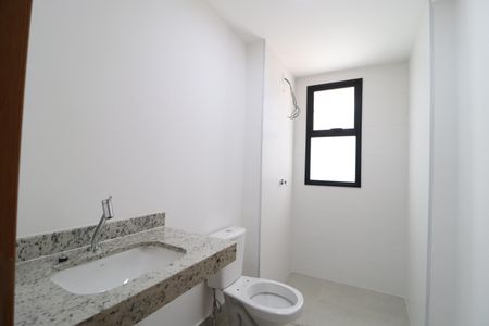 Apartamento para alugar com 77m², 2 quartos e 1 vagaBanheiro do Quarto 2