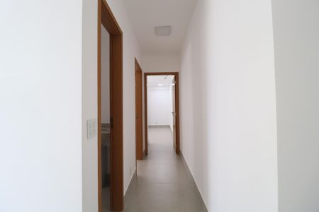 Apartamento para alugar com 77m², 2 quartos e 1 vagaCorredor