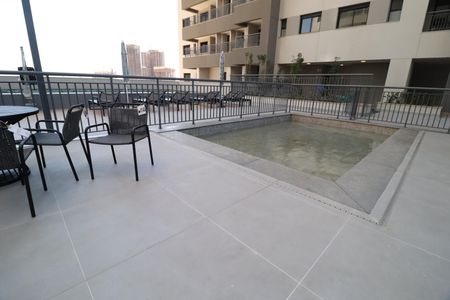 Apartamento para alugar com 77m², 2 quartos e 1 vagaÁrea comum - Piscina