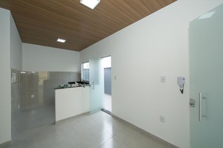 SALA de casa para alugar com 2 quartos, 109m² em Santo Andre, Belo Horizonte