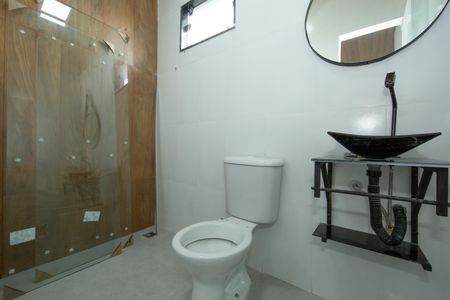 Casa para alugar com 109m², 2 quartos e sem vaga Casa para alugar com 109m², 2 quartos e sem vagaBANHEIRO1