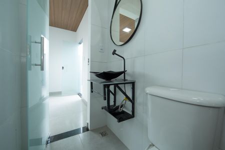 Casa para alugar com 109m², 2 quartos e sem vaga Casa para alugar com 109m², 2 quartos e sem vagaBANHEIRO2