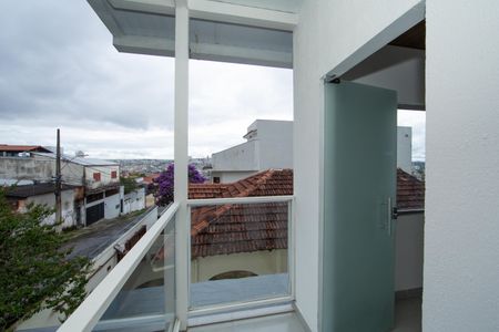 Casa para alugar com 109m², 2 quartos e sem vaga Casa para alugar com 109m², 2 quartos e sem vagaVARANDA