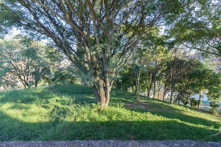 Vista Lavanderia de casa à venda com 3 quartos, 250m² em Parque Sao Luis, São Paulo