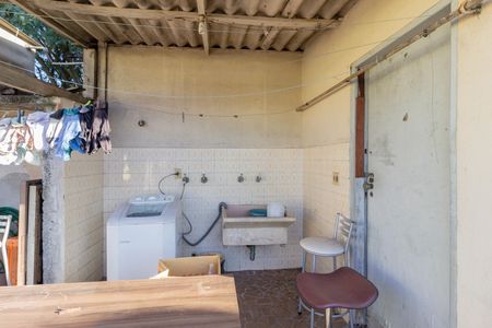 Lavanderia de casa à venda com 3 quartos, 250m² em Parque Sao Luis, São Paulo