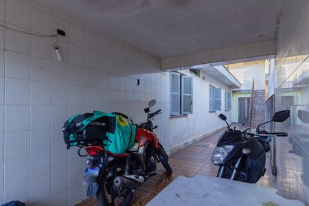 Quintal de casa à venda com 3 quartos, 250m² em Parque Sao Luis, São Paulo