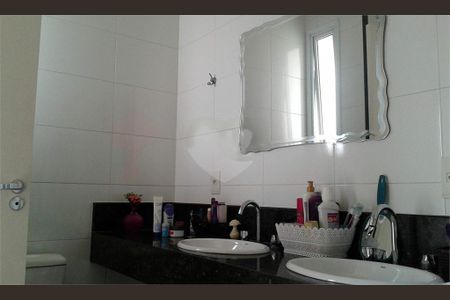 Casa à venda com 170m², 3 quartos e 4 vagas