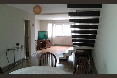 Casa à venda com 3 quartos, 170m² em Jardim Ernestina, São Paulo