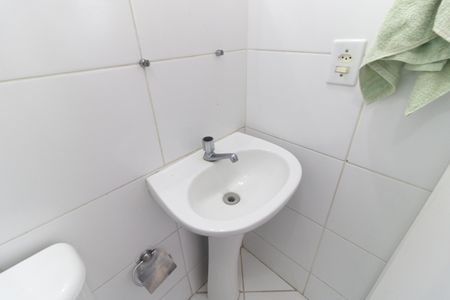 Apartamento para alugar com 64m², 3 quartos e 1 vaga Apartamento para alugar com 64m², 3 quartos e 1 vagaBanheiro Social