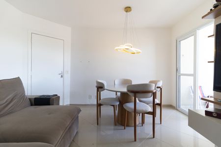 Apartamento para alugar com 64m², 3 quartos e 1 vaga Apartamento para alugar com 64m², 3 quartos e 1 vagaSala
