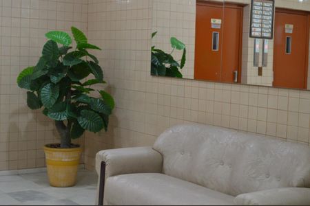 Apartamento à venda com 57m², 2 quartos e 1 vaga Apartamento à venda com 57m², 2 quartos e 1 vagaÁrea Comum