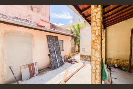 Casa para alugar com 50m², 2 quartos e 1 vagaÁrea de Serviço