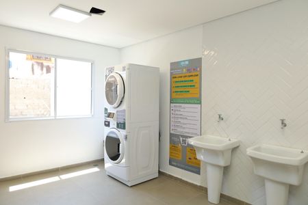 Apartamento para alugar com 66m², 1 quarto e sem vagaÁrea comum - Lavanda